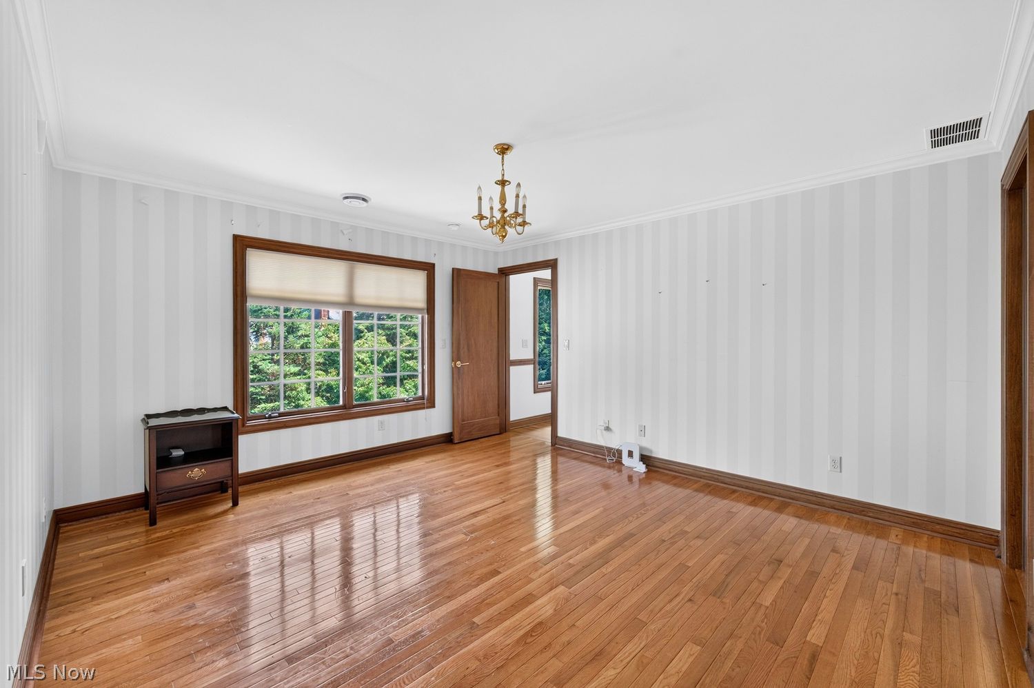 6 Warwick Lane Rocky River OH 44116
