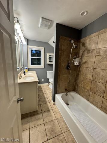 7688 Calvin Road Ravenna OH 44266