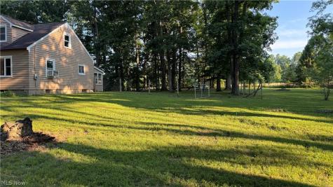 7688 Calvin Road Ravenna OH 44266