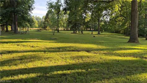 7688 Calvin Road Ravenna OH 44266