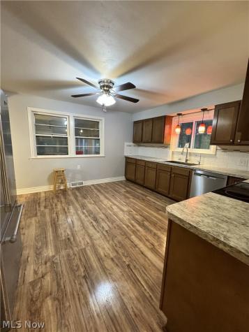 7688 Calvin Road Ravenna OH 44266