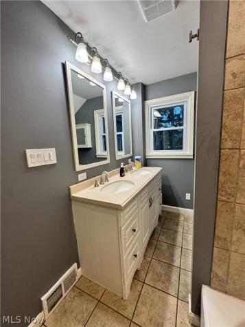 7688 Calvin Road Ravenna OH 44266