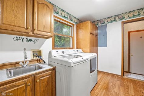 1035 W Liberty Street Medina OH 44256