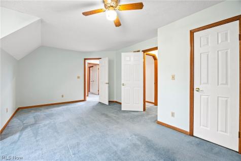 1035 W Liberty Street Medina OH 44256