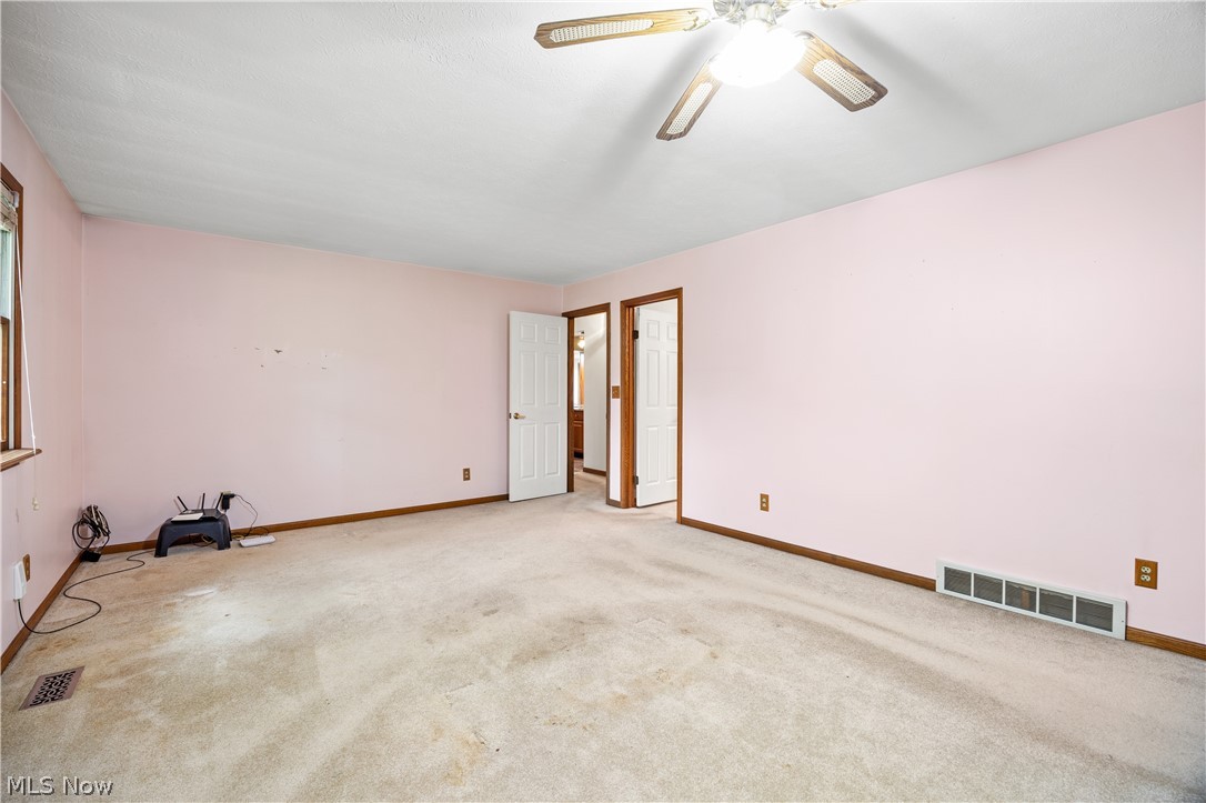 1035 W Liberty Street Medina OH 44256