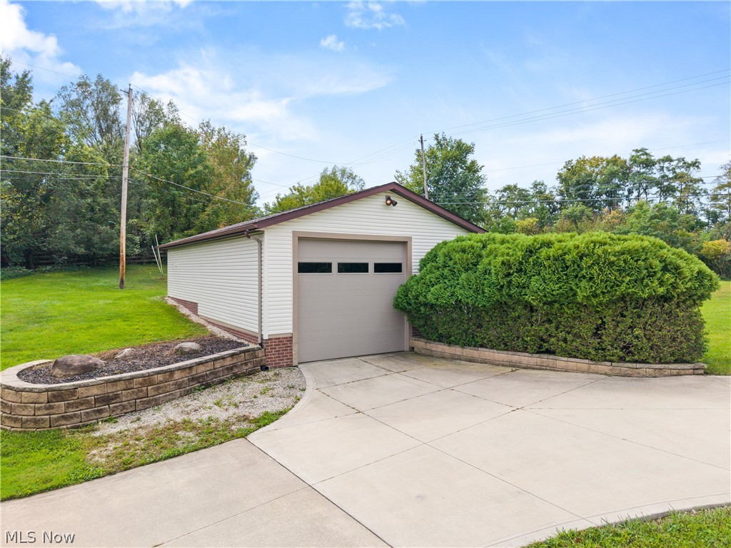 1035 W Liberty Street Medina OH 44256