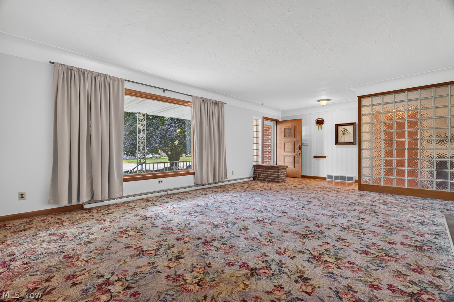 114 S Leavitt Road S Amherst OH 44001