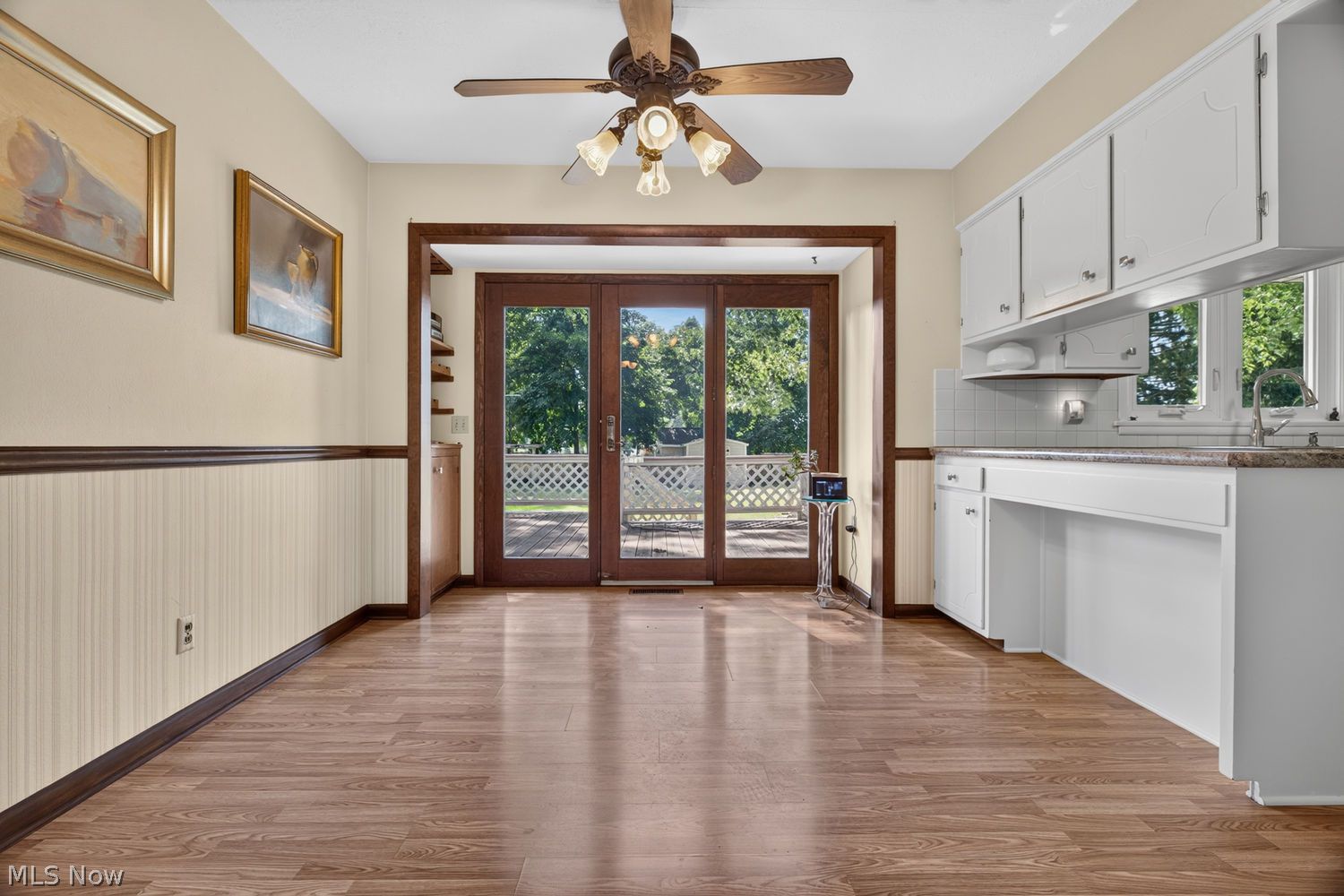 114 S Leavitt Road S Amherst OH 44001