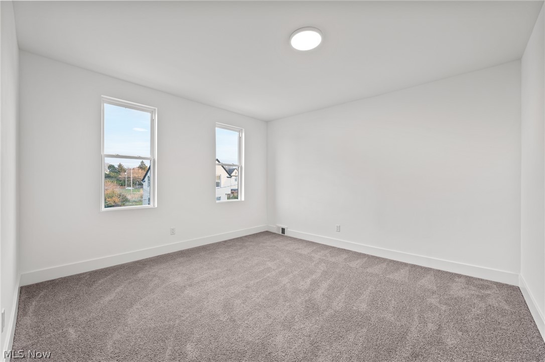 1422 W 77th Street Cleveland OH 44102