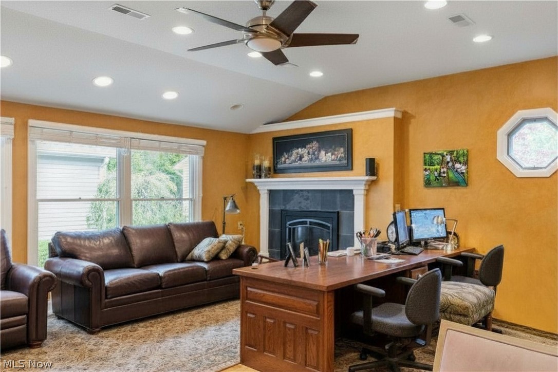 2252 Heston Drive Lake Milton OH 44429
