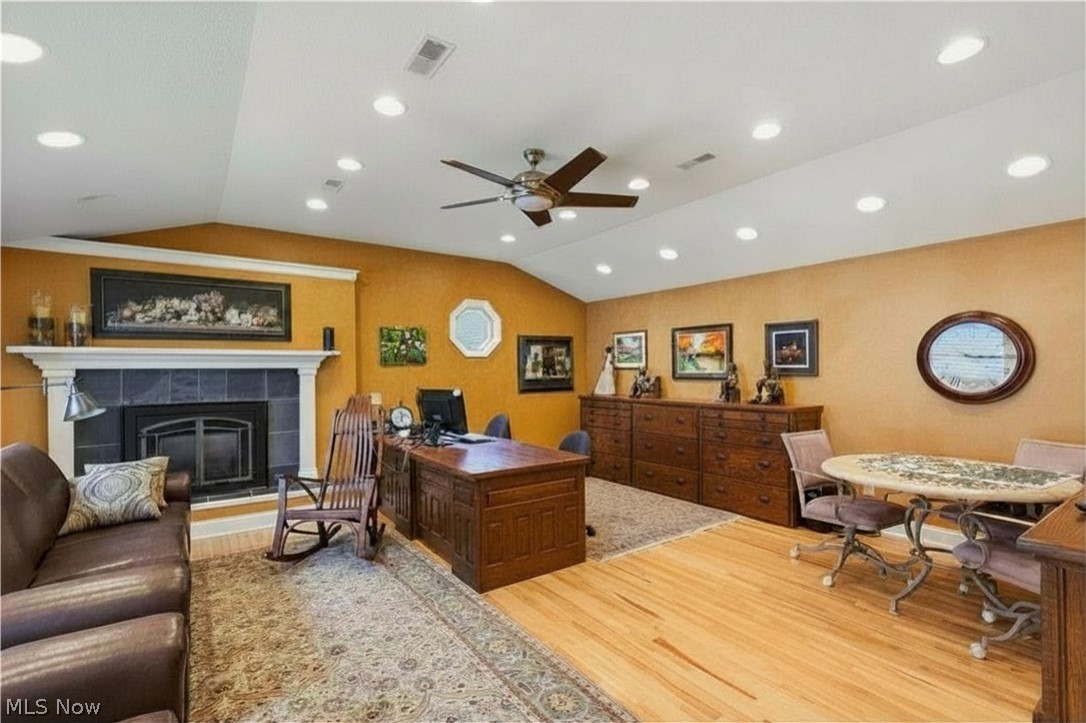2252 Heston Drive Lake Milton OH 44429
