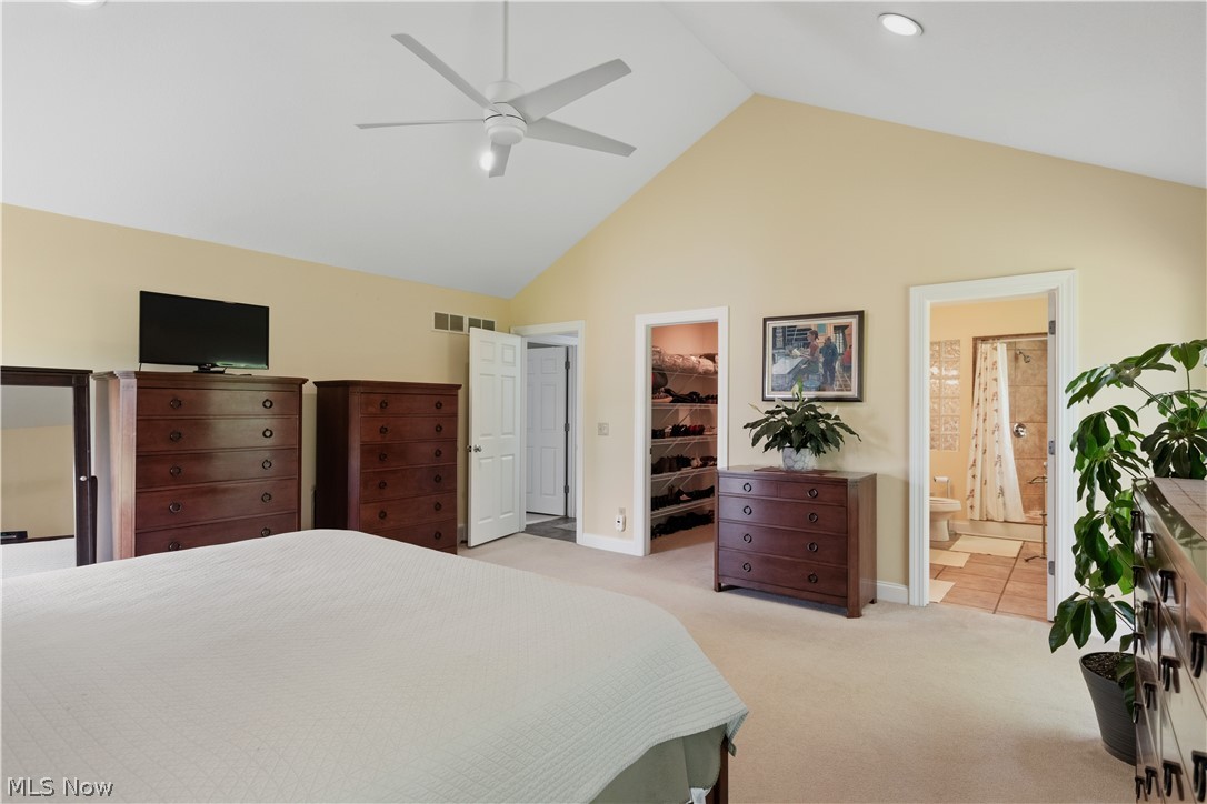 2252 Heston Drive Lake Milton OH 44429