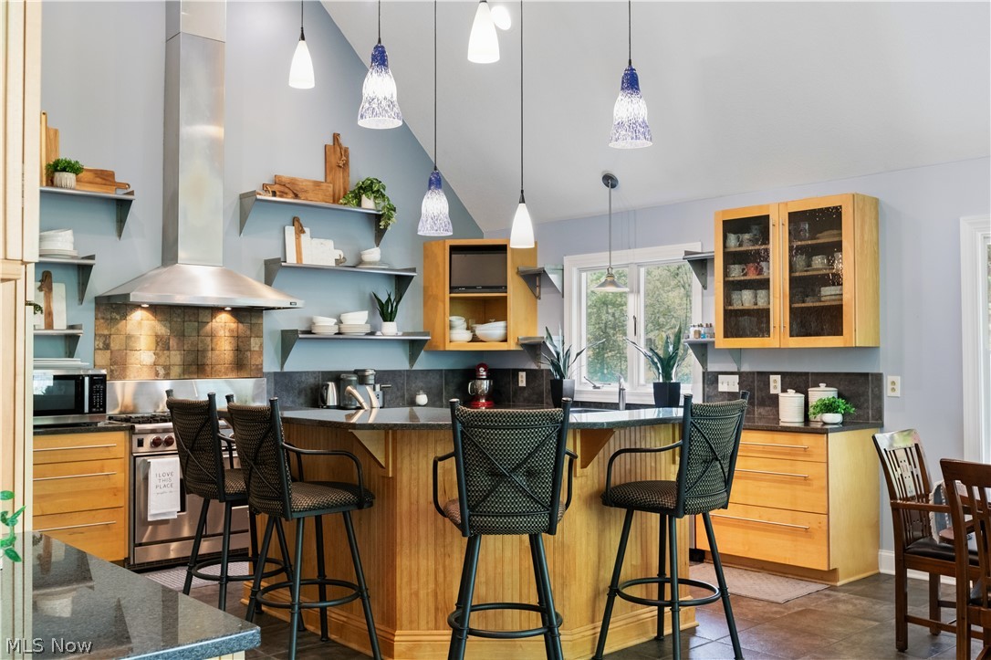 2252 Heston Drive Lake Milton OH 44429