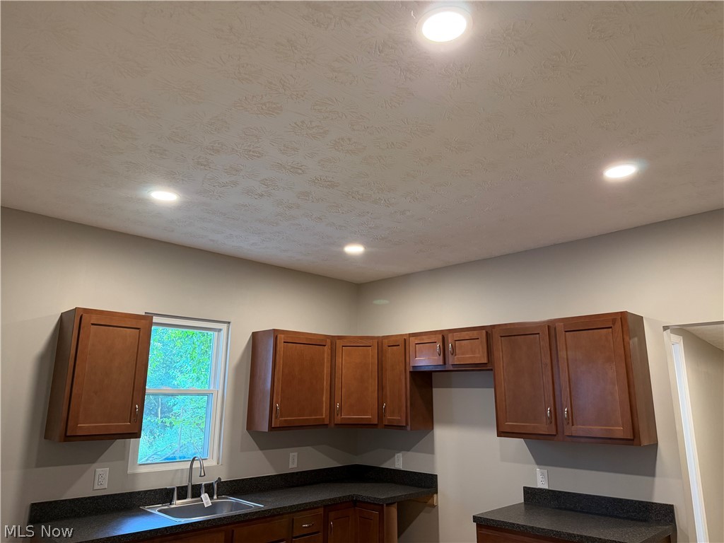 858 Forrest Drive Akron OH 44306