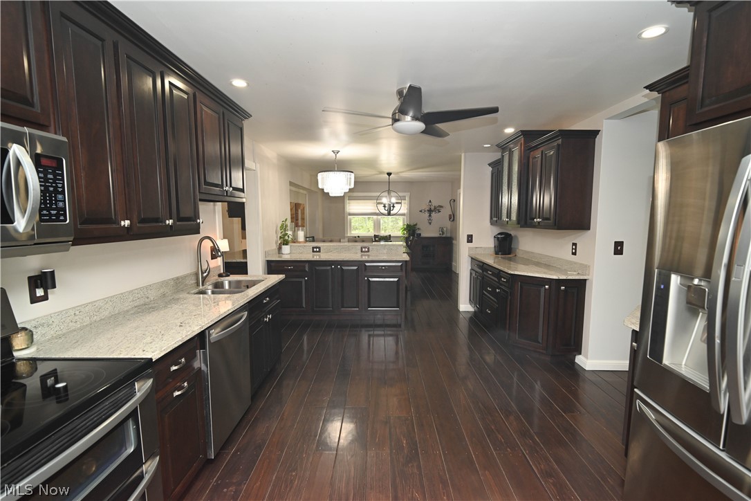 7055 S Palmyra Road Canfield OH 44406