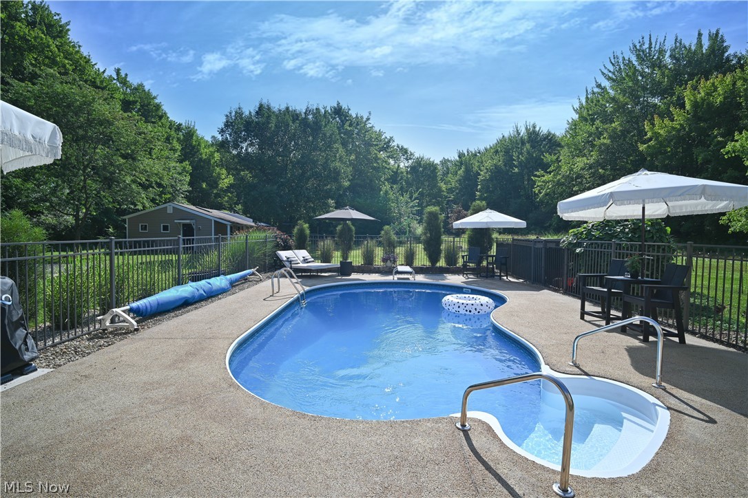 7055 S Palmyra Road Canfield OH 44406