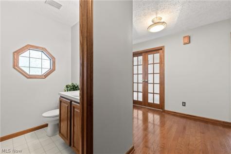 1919 Wendover Circle NE North Canton OH 44720
