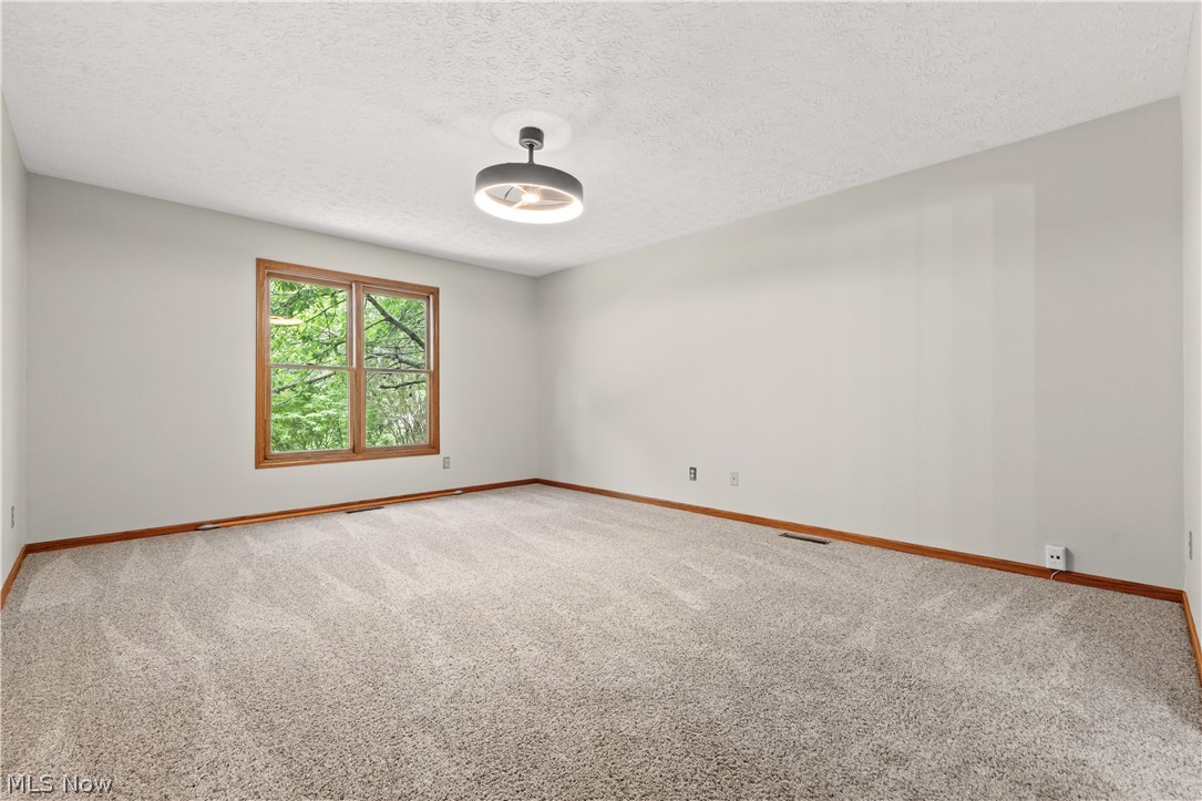 1919 Wendover Circle NE North Canton OH 44720