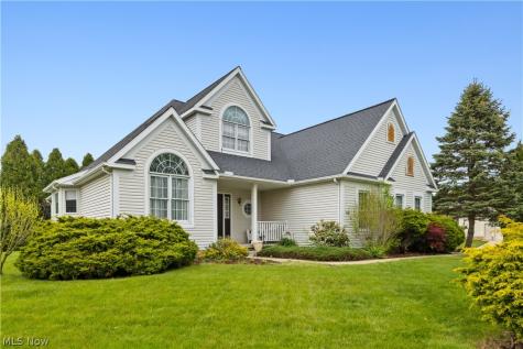 1919 Wendover Circle NE North Canton OH 44720