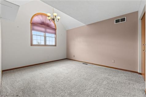 1919 Wendover Circle NE North Canton OH 44720