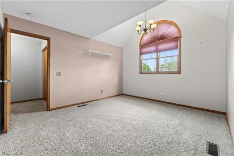 1919 Wendover Circle NE North Canton OH 44720
