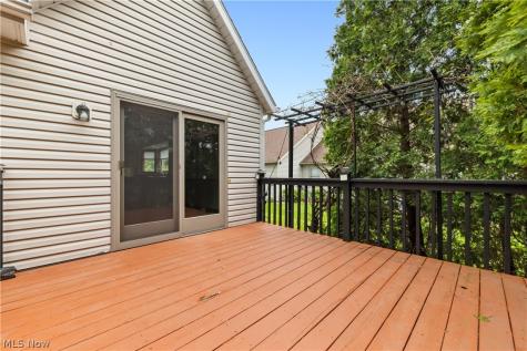 1919 Wendover Circle NE North Canton OH 44720