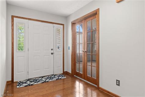 1919 Wendover Circle NE North Canton OH 44720