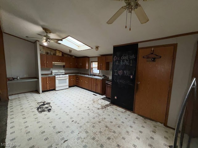 1029 Parkview Avenue Mcdonald OH 44437