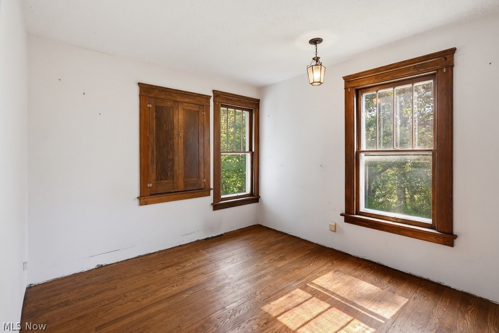 27015 Aurora Road Solon OH 44139