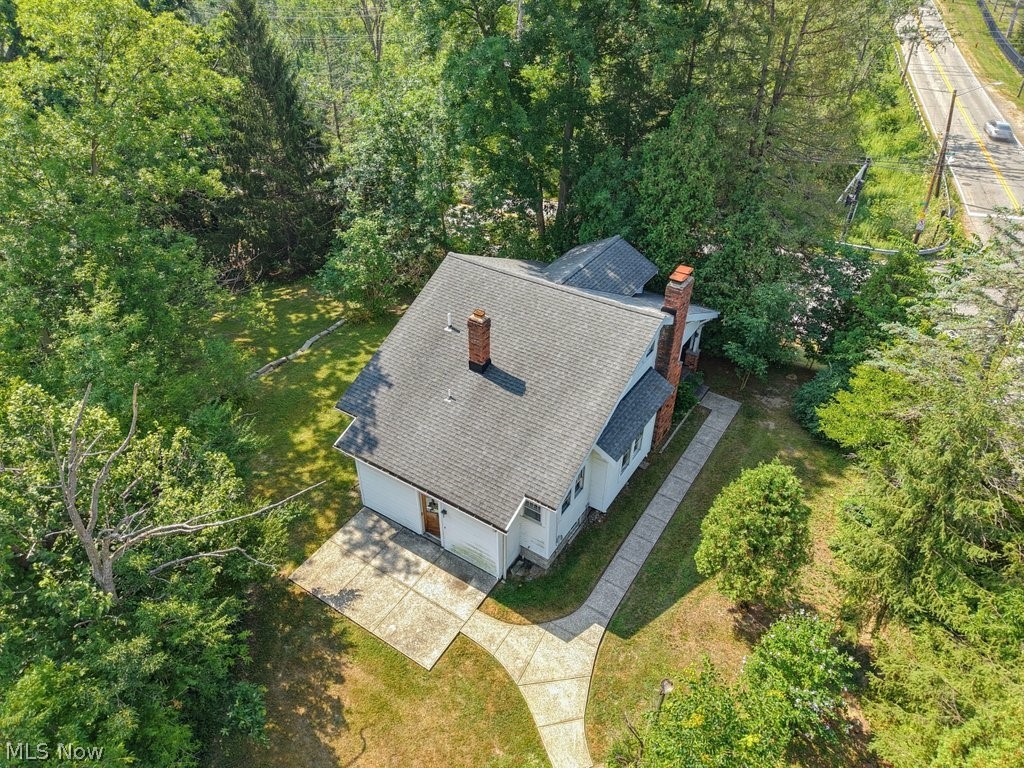 27015 Aurora Road Solon OH 44139