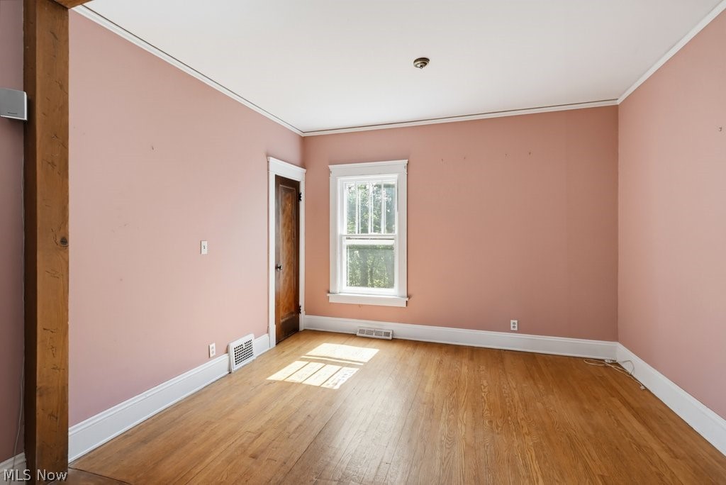 27015 Aurora Road Solon OH 44139
