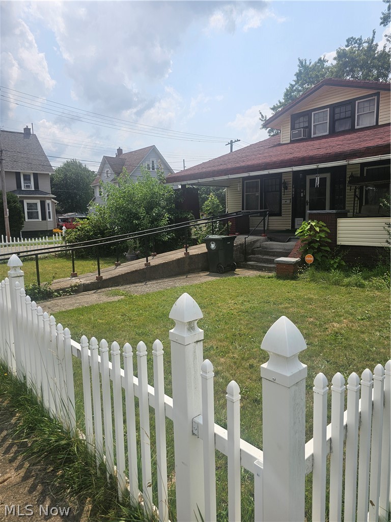 1601 Superior Avenue NE Canton OH 44705