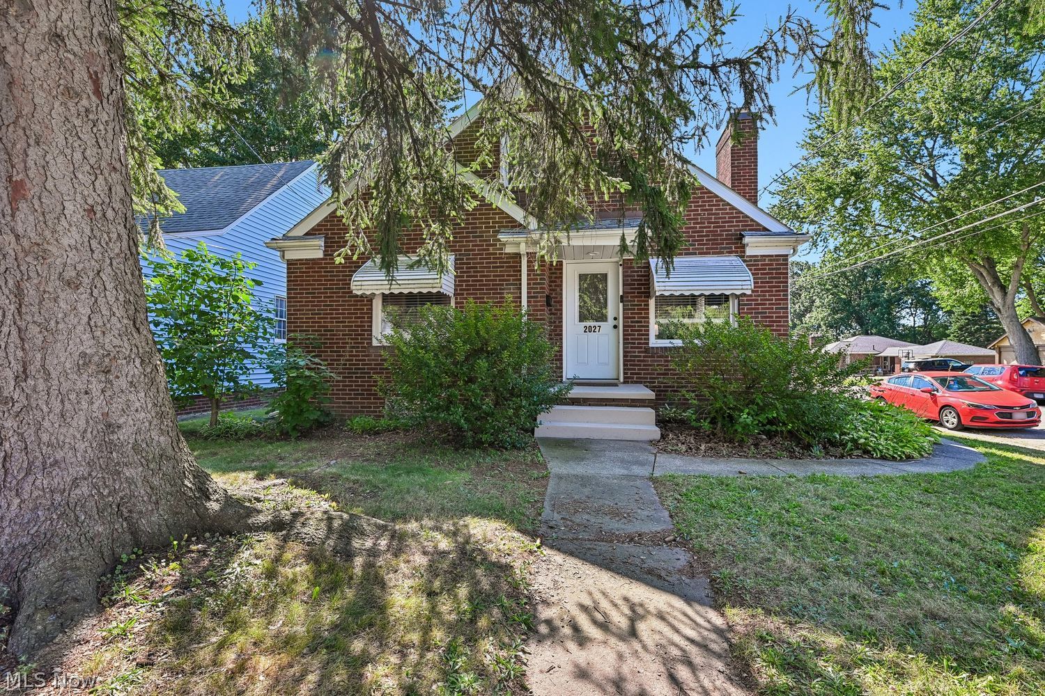 2027 Gibbs Avenue NE Canton OH 44714
