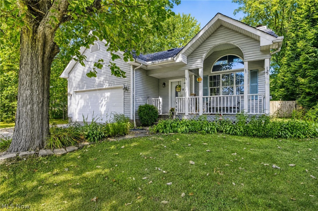 1355 Lake Vue Roaming Shores OH 44085