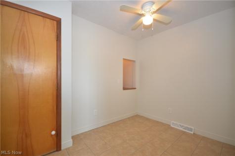 625 Hillman Road Akron OH 44312