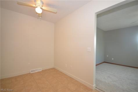 625 Hillman Road Akron OH 44312