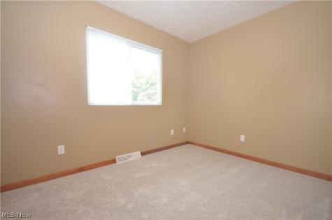 625 Hillman Road Akron OH 44312