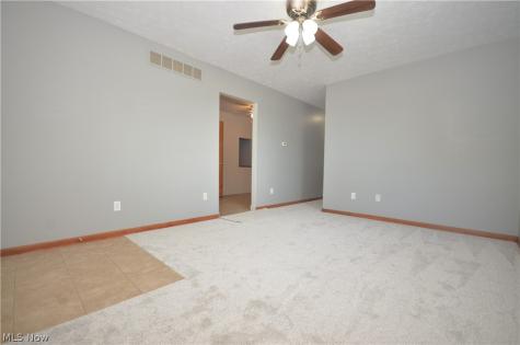 625 Hillman Road Akron OH 44312