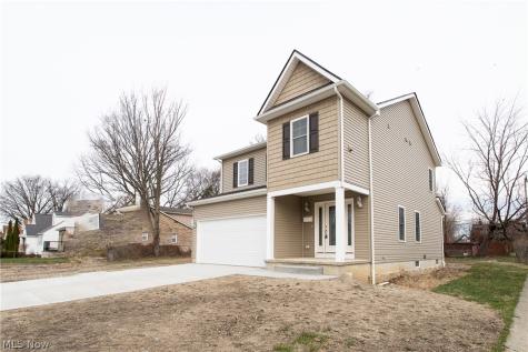 24431 Hartland Road Euclid OH 44123