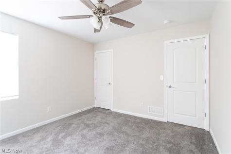 24431 Hartland Road Euclid OH 44123