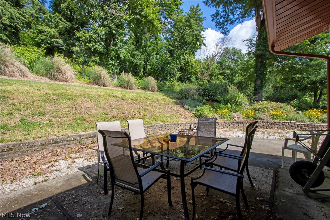 7241 S Funk Road Shreve OH 44676