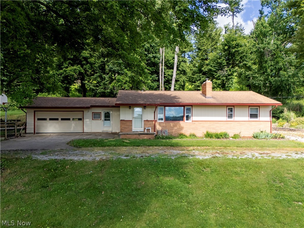 7241 S Funk Road Shreve OH 44676