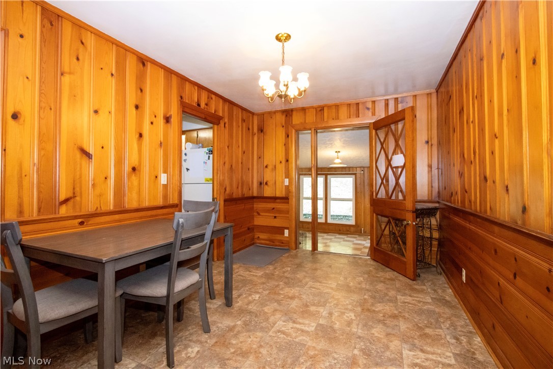 7241 S Funk Road Shreve OH 44676