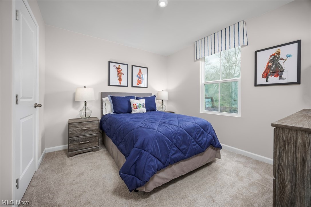 371 Lily Lane Elyria OH 44035