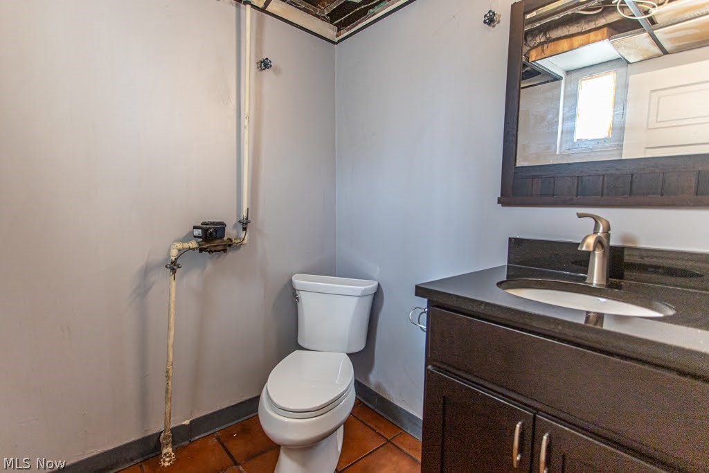 135 Porter Street NE Warren OH 44483