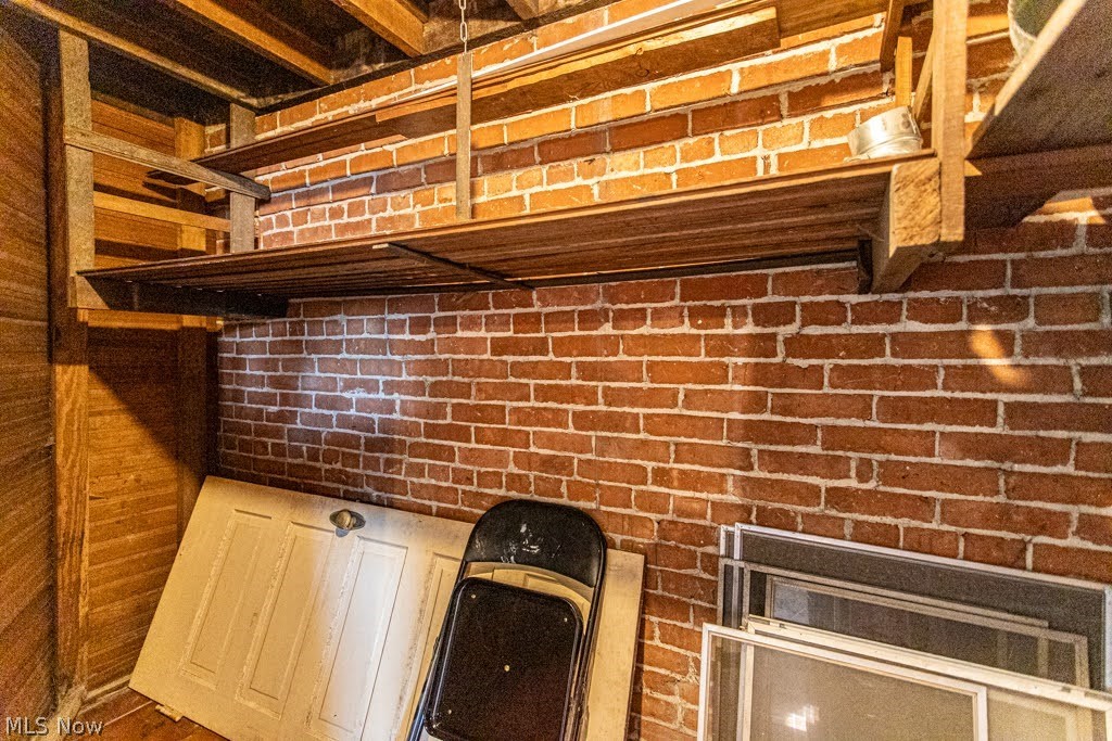 135 Porter Street NE Warren OH 44483