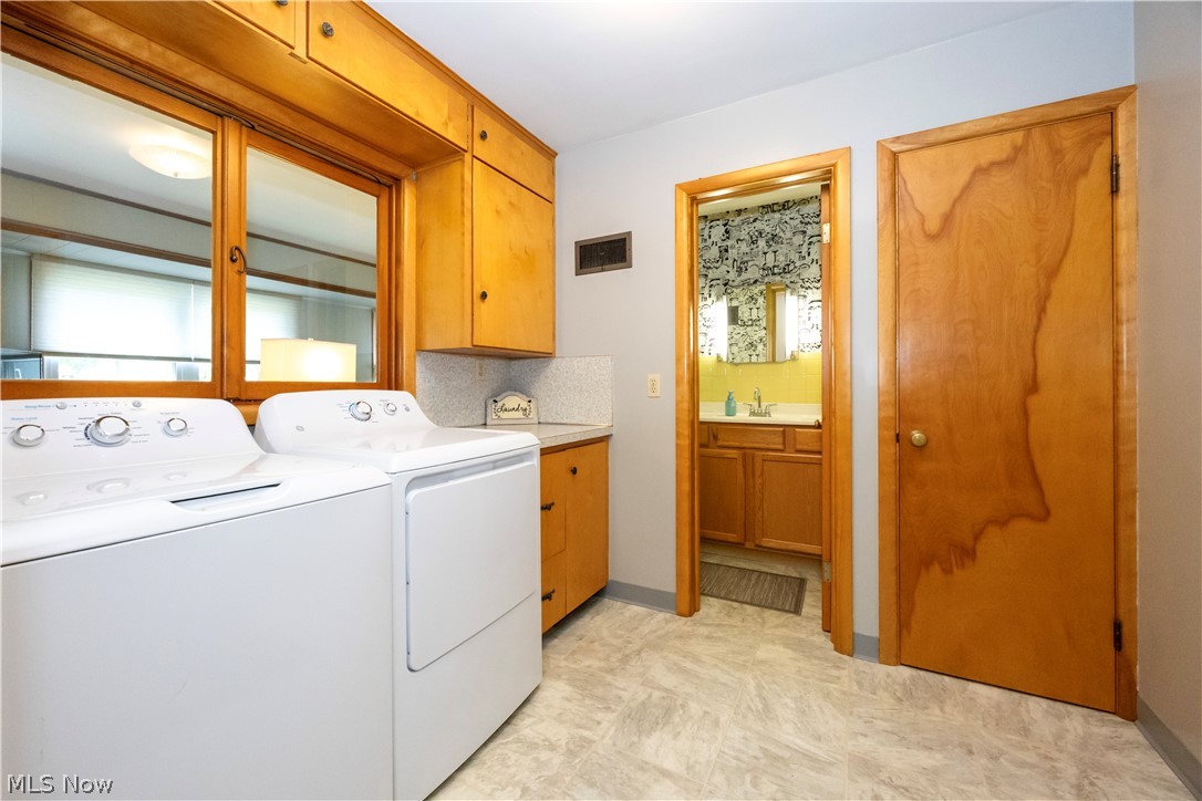 530 E Paradise Street Orrville OH 44667