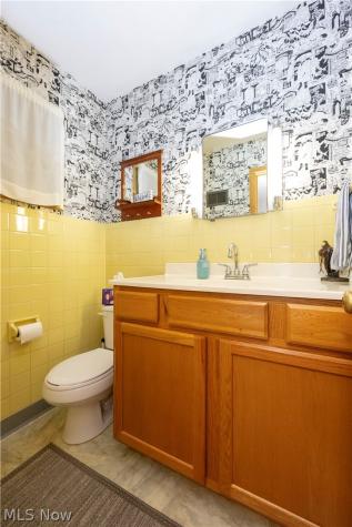 530 E Paradise Street Orrville OH 44667