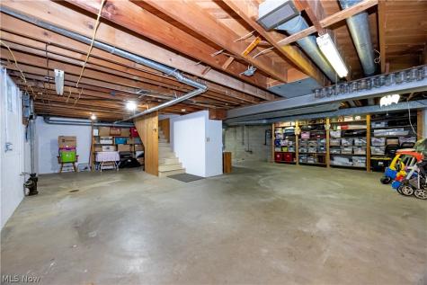 530 E Paradise Street Orrville OH 44667