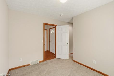 12786 Heritage Trail North Royalton OH 44133